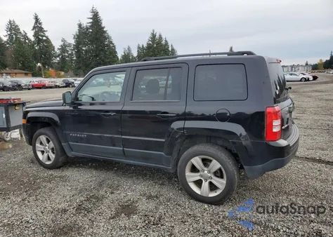 2012 Jeep Patriot Latitude z USA, uszkodzony, nr VIN 1C4NJRFB0CD705653